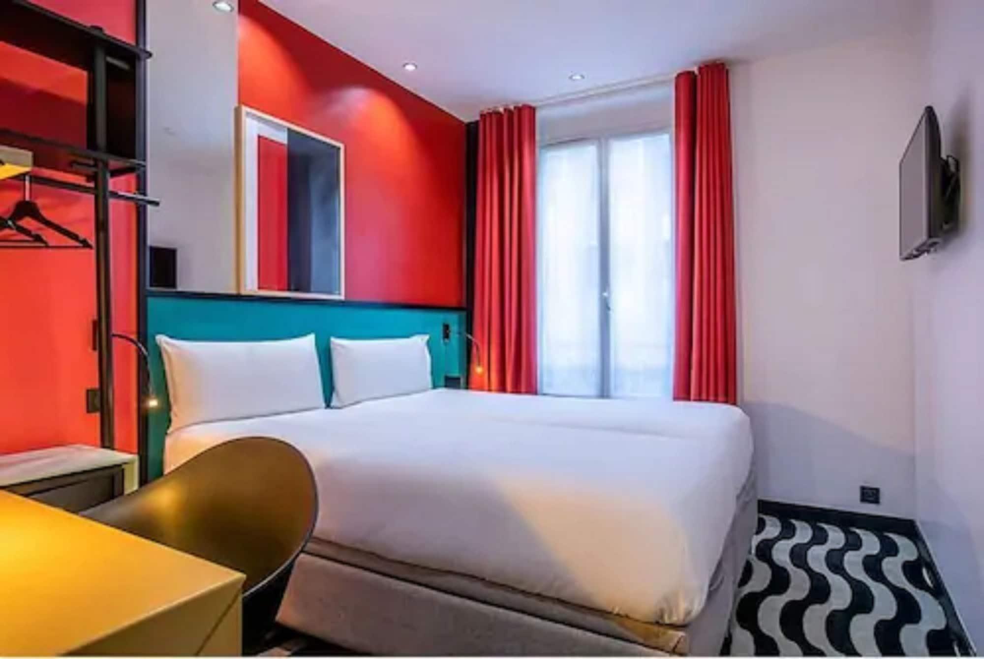 Hotel Pilime Parigi Esterno foto