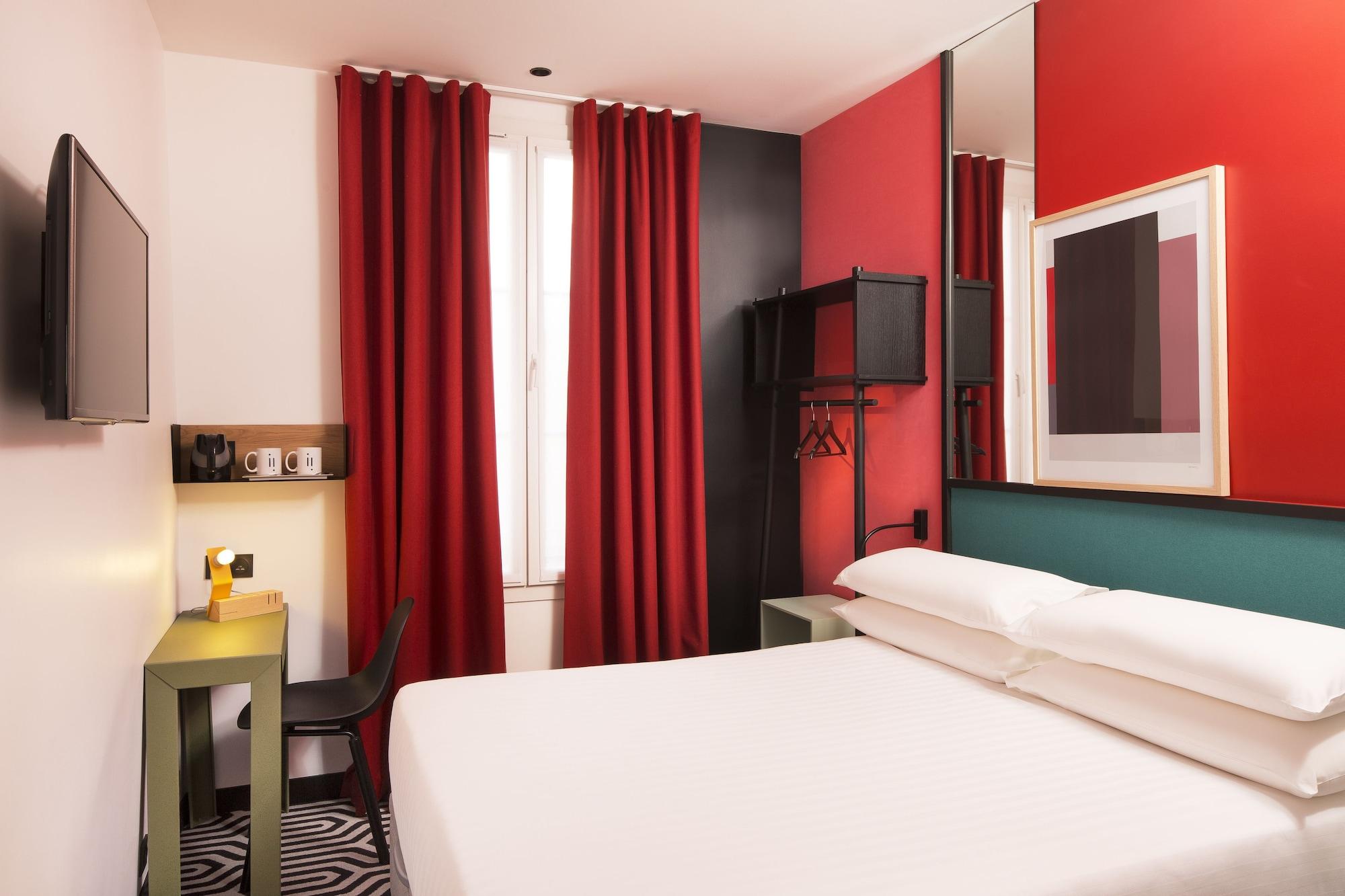 Hotel Pilime Parigi Esterno foto