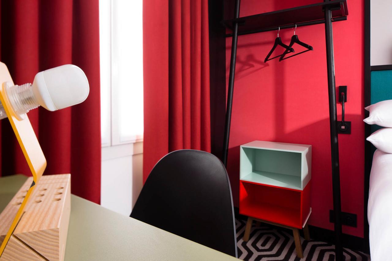 Hotel Pilime Parigi Esterno foto