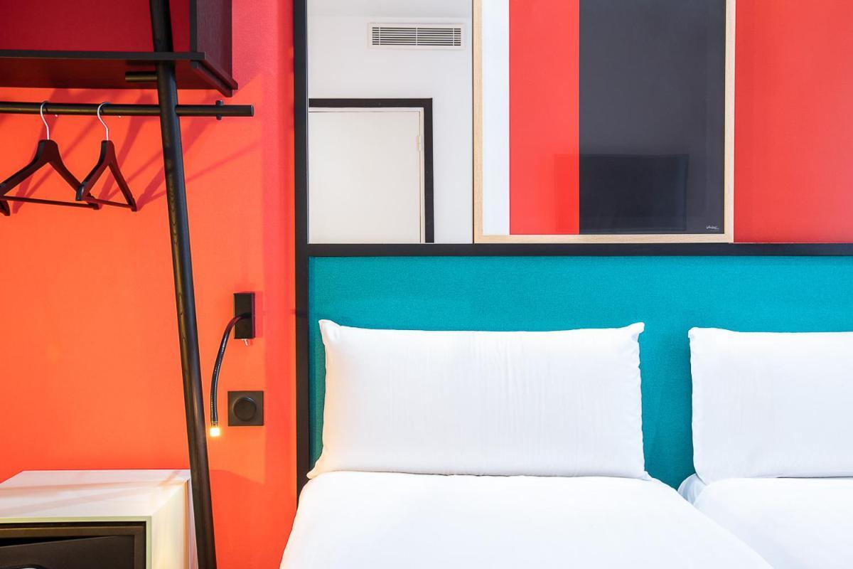 Hotel Pilime Parigi Esterno foto