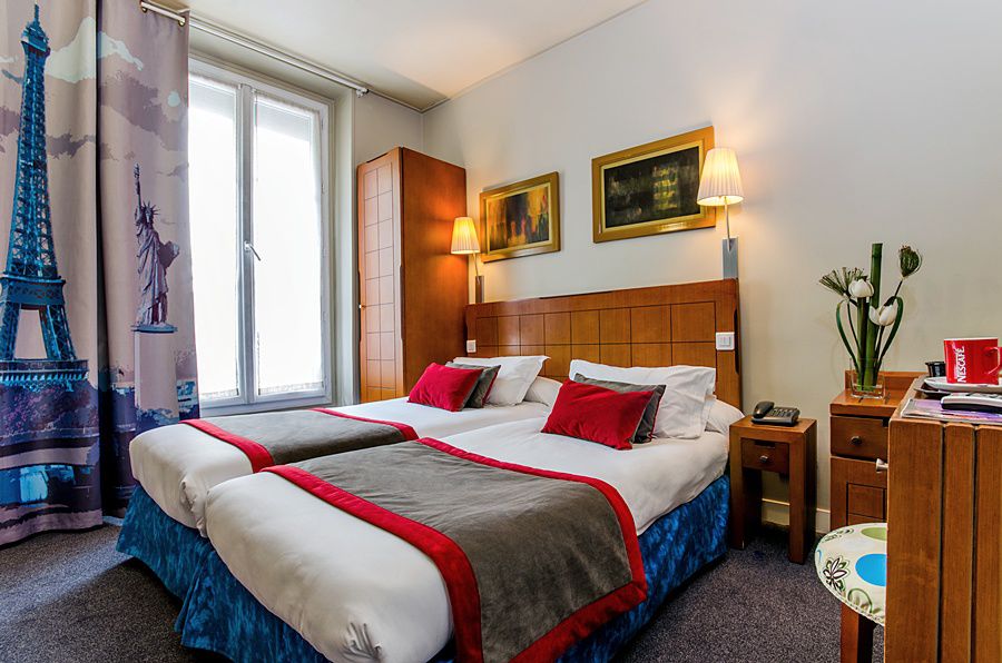 Hotel Pilime Parigi Esterno foto